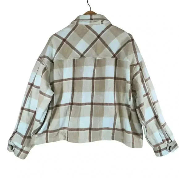 Oak & Meadow NWT Plaid Warm Cozy Cropped Long Sleeve Button-Down XL - Picture 2 of 5